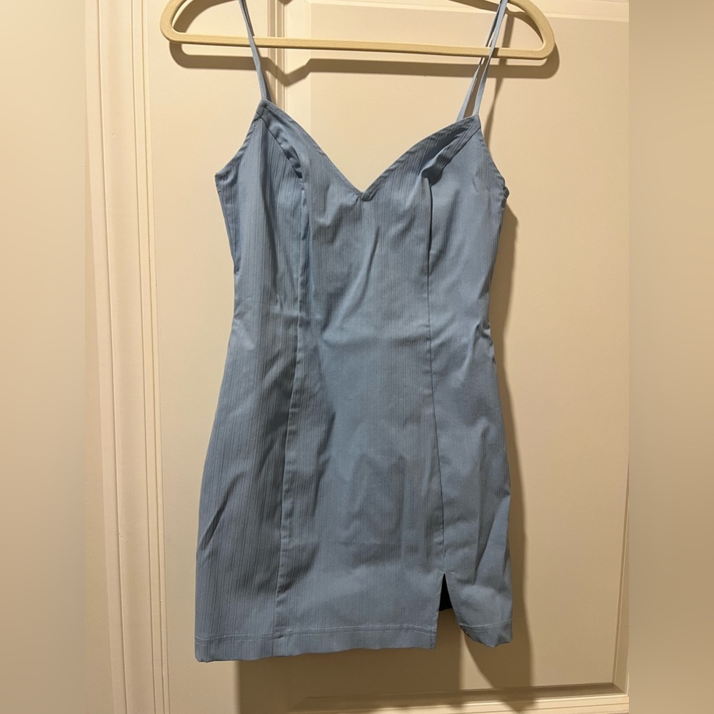 Urban Outfitters Light Blue Mini Dress NWT
Size XS